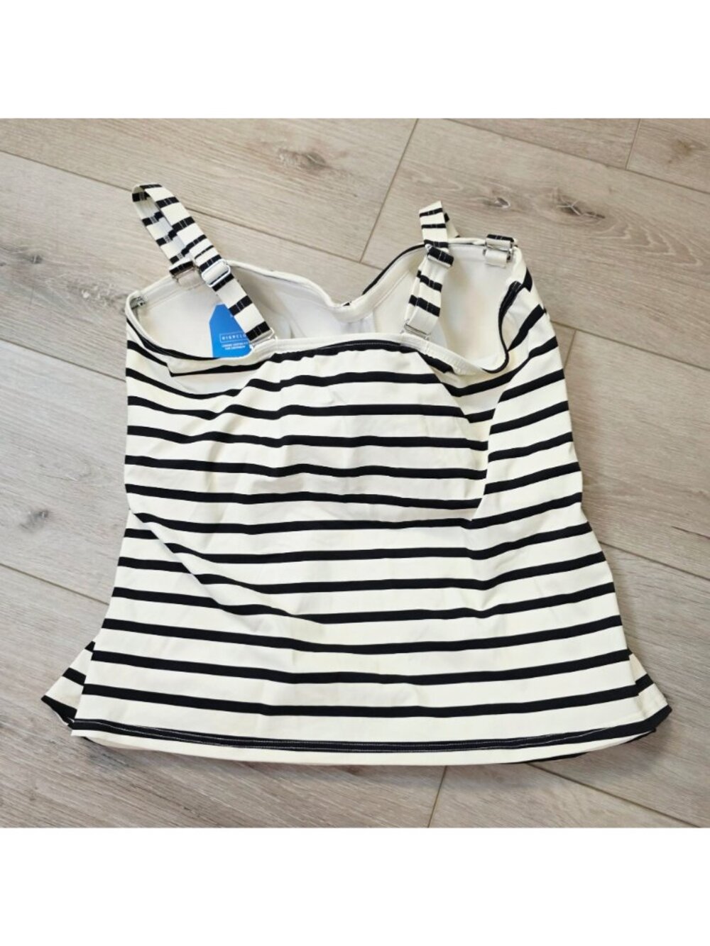 Womens Lands End Nautical Striped Tankini Top Sz 16W Twist Front Bodice - Picture 2 of 5